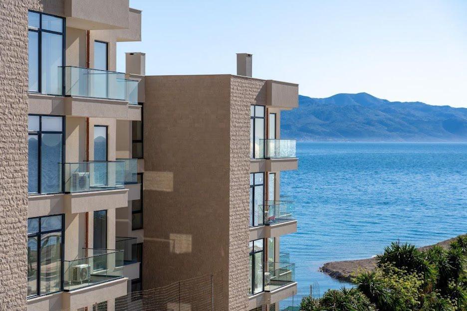 Oni Rooms Saranda Экстерьер фото