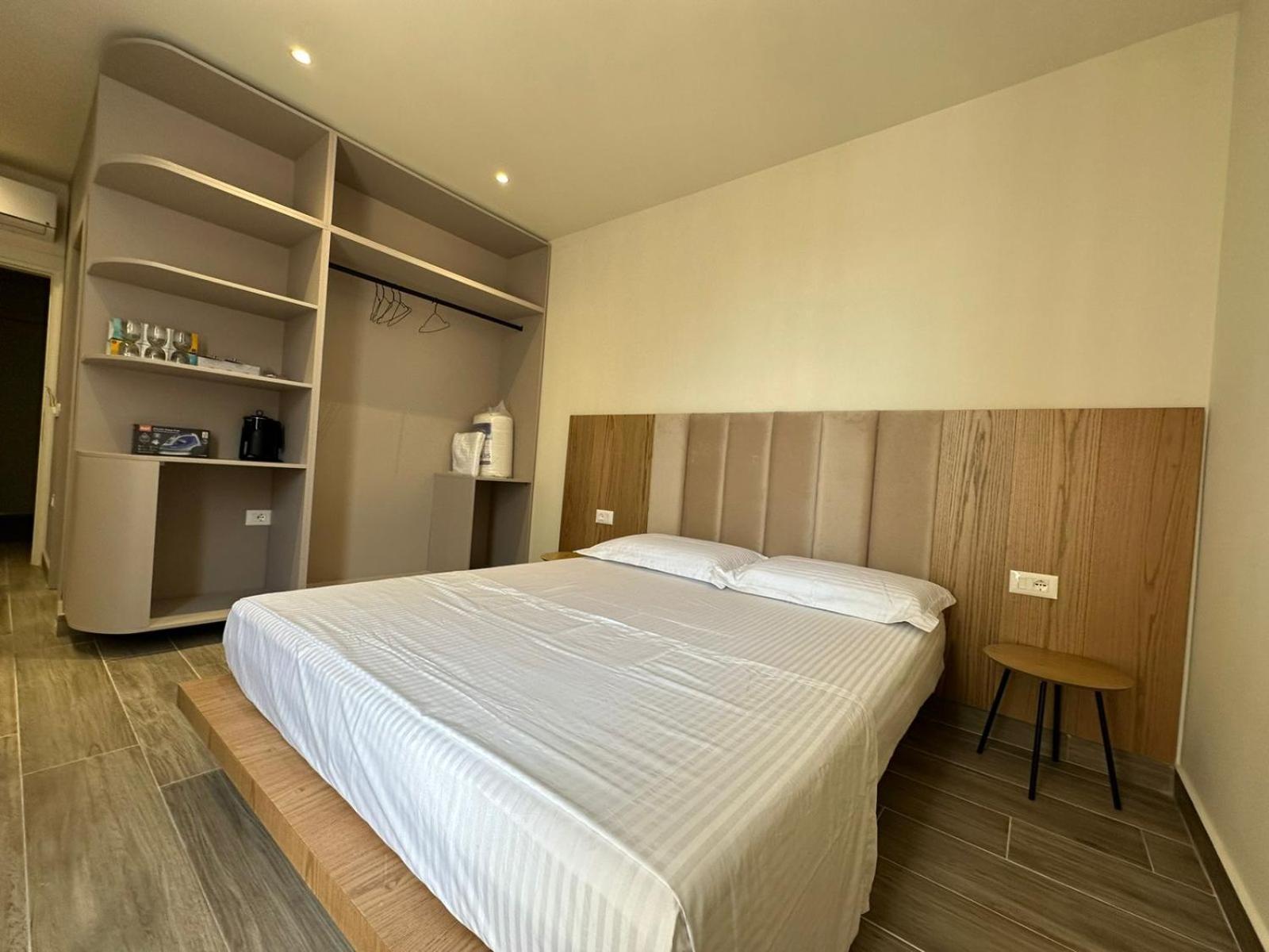 Oni Rooms Saranda Экстерьер фото